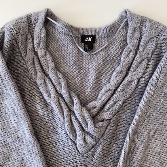 H&M sweater - Picture 5 of 7